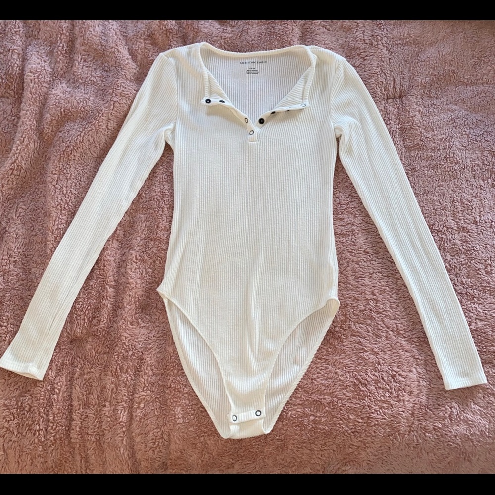 American Eagle Long Sleeve Bodysuit